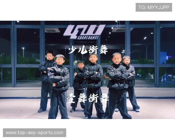 成都街舞队团队协作引发热议舞者之间的默契与竞争如何平衡 成都街舞队团队协作引发热议舞者之间的默契与竞争如何平衡