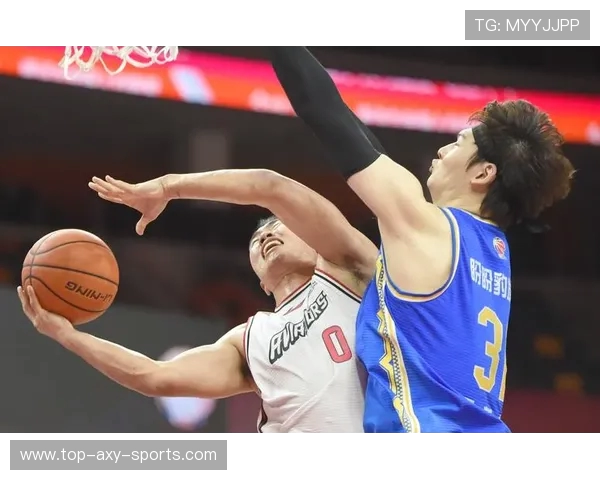 深圳篮球队的节奏打法深度解析与战术优势剖析 深圳篮球队的节奏打法深度解析与战术优势剖析