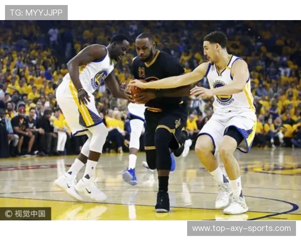 1718赛季骑士对阵勇士的精彩对决回顾与分析