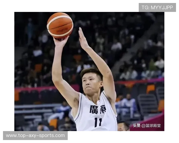 周鹏:从篮球场上的拼搏者到社会公益的践行者,传递正能量与希望 周鹏:从篮球场上的拼搏者到社会公益的践行者,传递正能量与希望